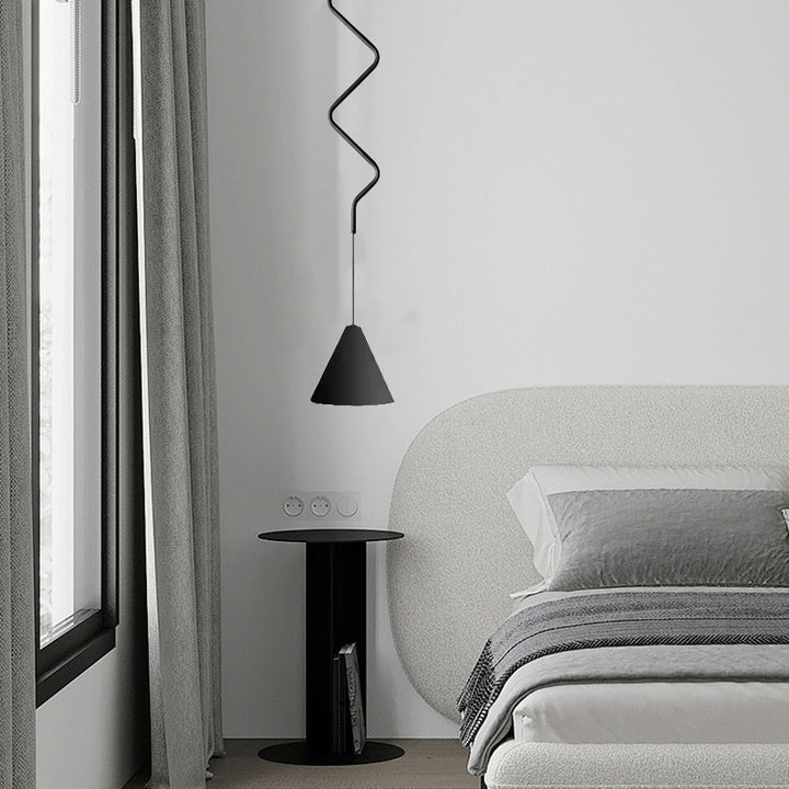 Zeitgenössische skandinavische runde Kegelwelle Eisen Aluminium 1-Licht Pendelleuchte für das Schlafzimmer 