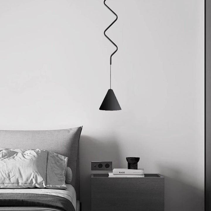 Zeitgenössische skandinavische runde Kegelwelle Eisen Aluminium 1-Licht Pendelleuchte für das Schlafzimmer 
