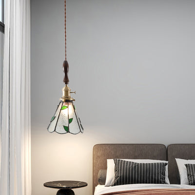 Moderner Art Deco Kegelprisma Kupferglas 1-Licht Pendelleuchte für das Schlafzimmer 
