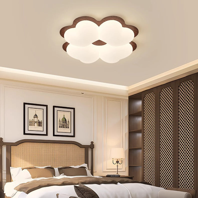 Luz de techo empotrada LED de hierro PE con forma de trébol creativo contemporáneo para dormitorio 