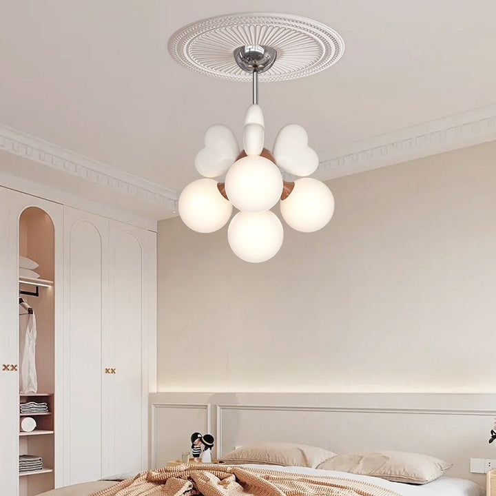 Contemporary Scandinavian Cream Love Heart Kids Round Orb Hardware Resin PE 4/6-Light Chandelier For Bedroom