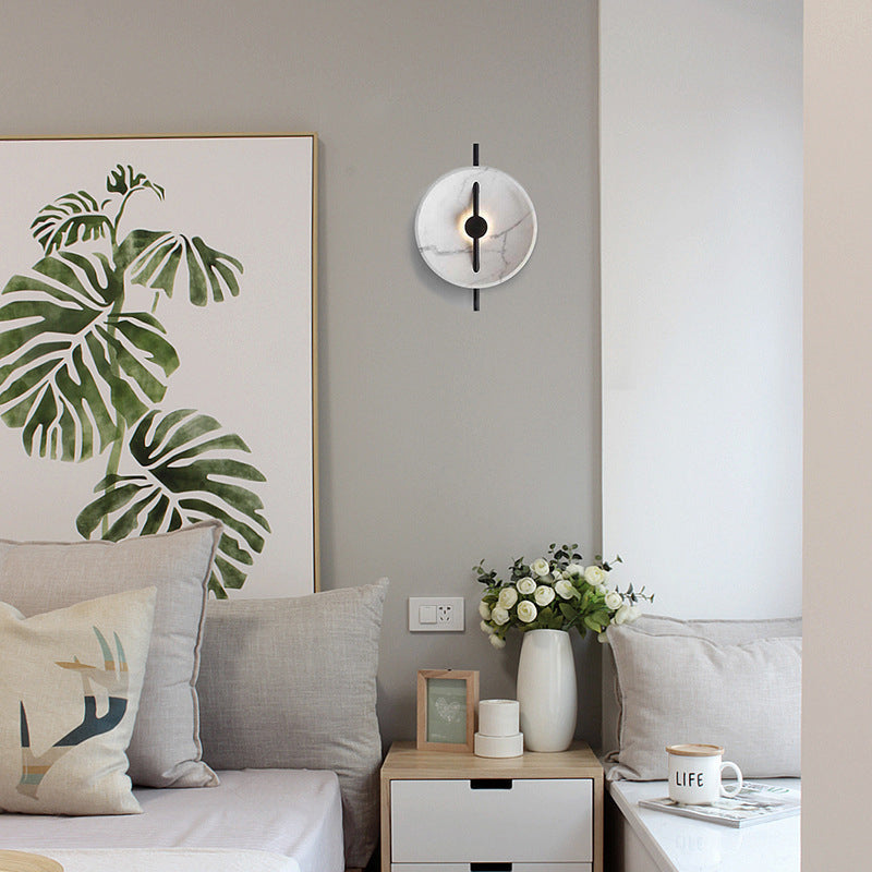 Aplique de pared contemporáneo escandinavo redondo de resina y hierro con LED para dormitorio 