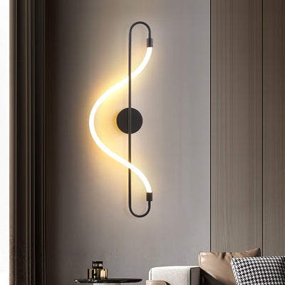 مصباح حائط LED على شكل نوتة موسيقية إبداعية حديثة من الحديد والأكريليك لغرفة النوم 