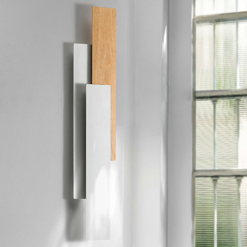Moderne minimalistische rechteckige Eisen-LED-Wandleuchte für das Schlafzimmer 