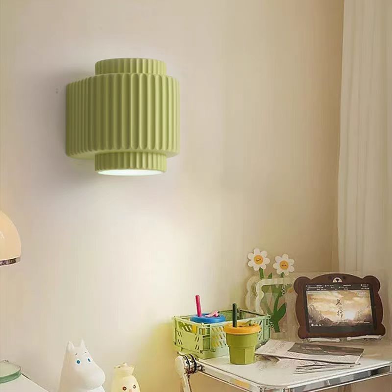 Applique murale contemporaine scandinave en résine crème cylindre à 2 lumières pour chambre 