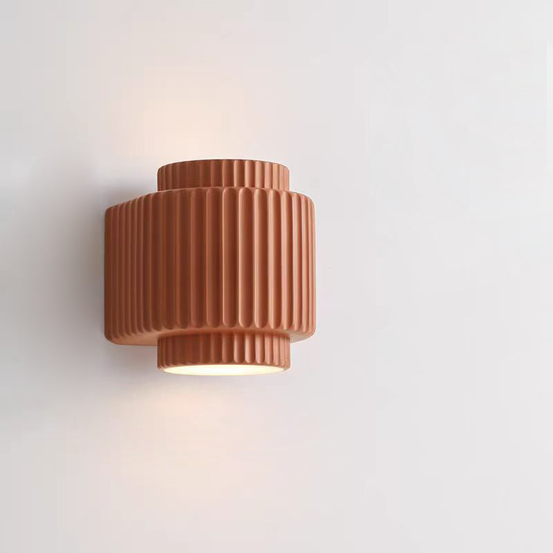 Applique murale contemporaine scandinave en résine crème cylindre à 2 lumières pour chambre 