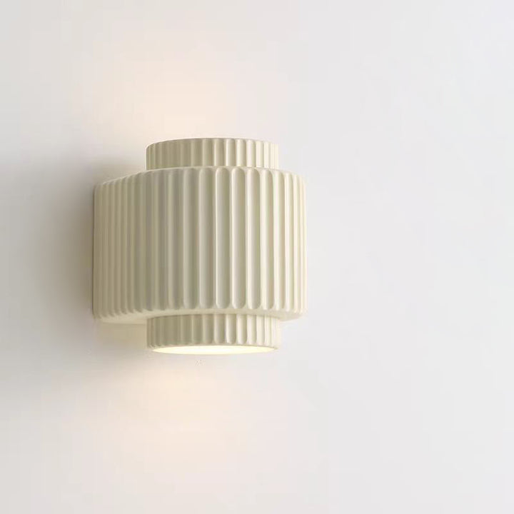 Applique murale contemporaine scandinave en résine crème cylindre à 2 lumières pour chambre 