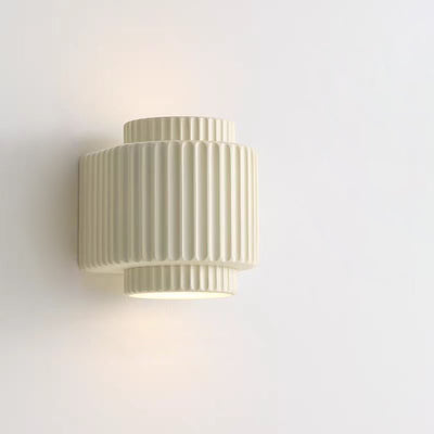 Applique murale contemporaine scandinave en résine crème cylindre à 2 lumières pour chambre 
