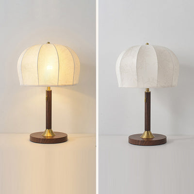 Traditional Vintage Round Iron Fabric 1-Light Table Lamp For Bedroom
