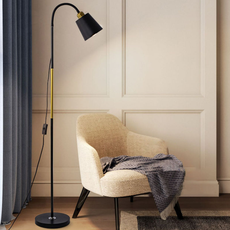 Moderner minimalistischer runder Kegel Eisen PVC 1-Licht Stehlampe für Wohnzimmer 
