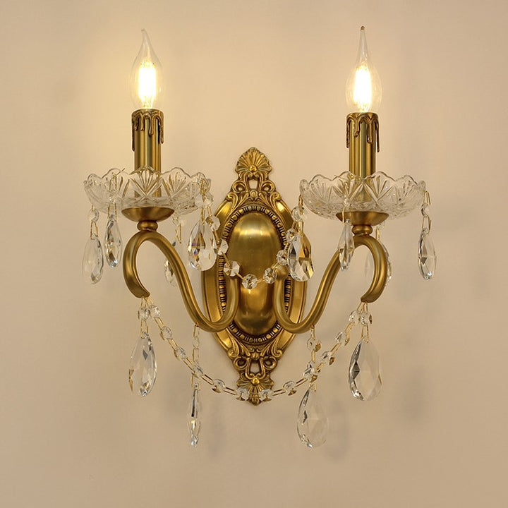 Lampe murale à deux lumières en cristal de cuivre en forme de bougie française traditionnelle pour chambre à coucher 