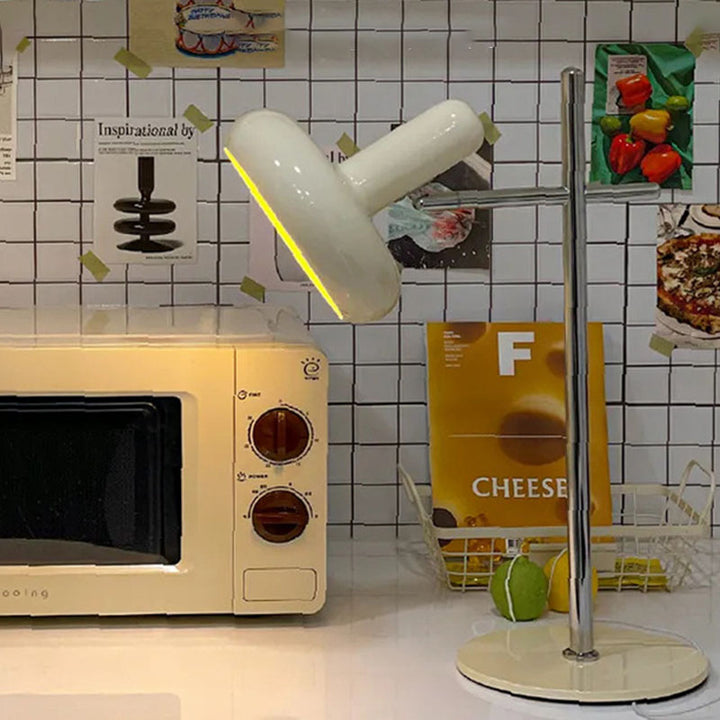 Lampe de table LED en fer avec abat-jour rotatif rond en crème USB scandinave contemporaine pour chambre à coucher 