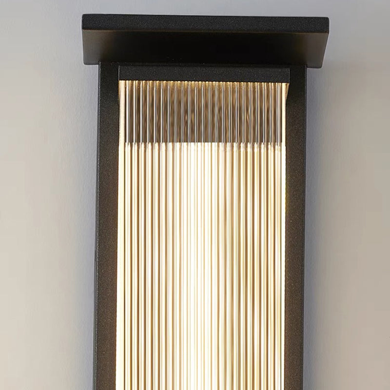 Moderne minimalistische rechteckige Wandleuchte aus Edelstahl und Acryl mit LED für den Außenbereich 