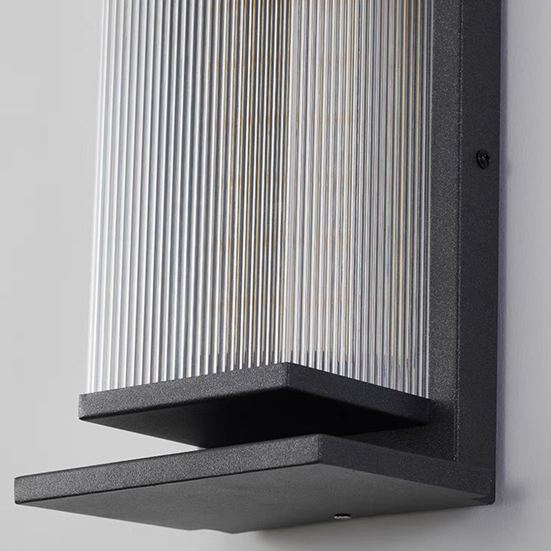 Moderne minimalistische rechteckige Wandleuchte aus Edelstahl und Acryl mit LED für den Außenbereich 