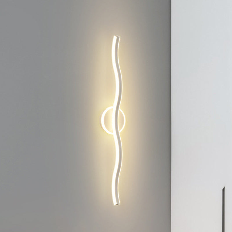 Moderne minimalistische Welle lineare Eisen-Aluminium-LED-Wandleuchte für das Wohnzimmer 