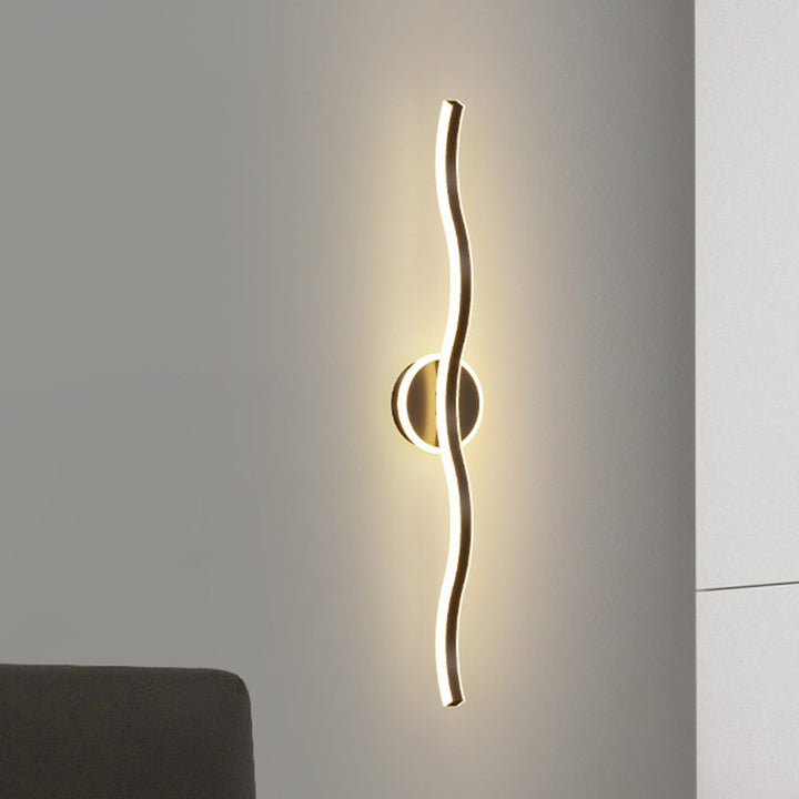 Moderne minimalistische Welle lineare Eisen-Aluminium-LED-Wandleuchte für das Wohnzimmer 