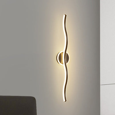 Moderne minimalistische Welle lineare Eisen-Aluminium-LED-Wandleuchte für das Wohnzimmer 