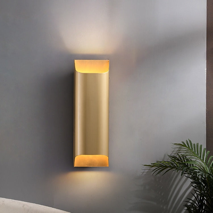 Moderne minimalistische rechteckige Kupfer-Wandleuchte mit 2 Lichtern für das Schlafzimmer 