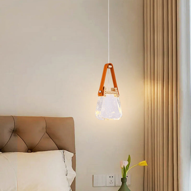 ثريا LED أكريليك بشكل حقيبة إبداعية معاصرة على شكل شبه منحرف بمكونات ألمنيوم لغرفة النوم 