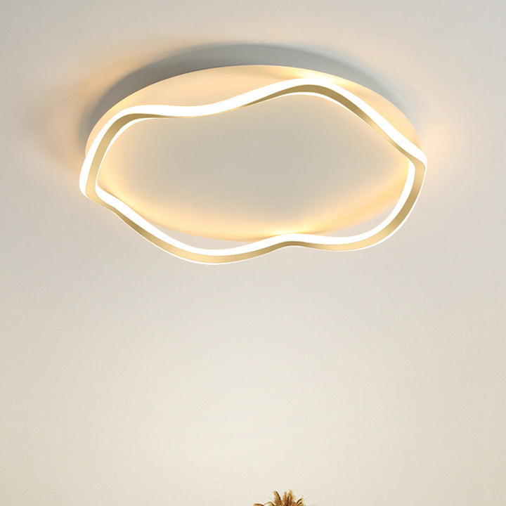 Luz de techo LED montada al ras de aluminio y hierro con ondas redondas nórdicas contemporáneas para dormitorio 