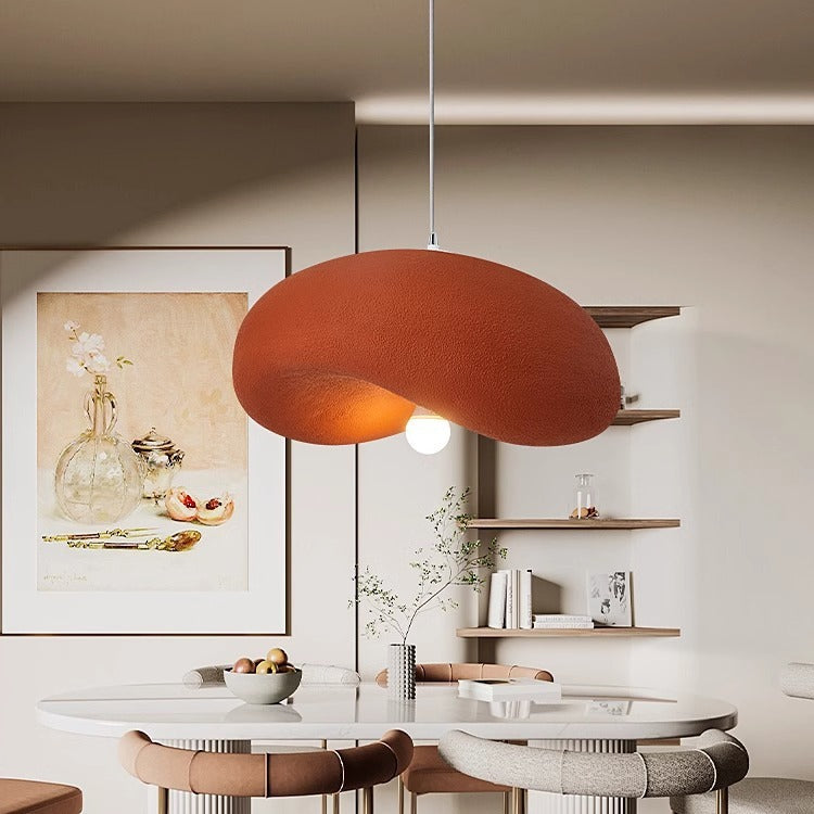 Suspension lumineuse contemporaine scandinave en forme de chapeau irrégulier rond en polystyrène à 1 lumière pour chambre 