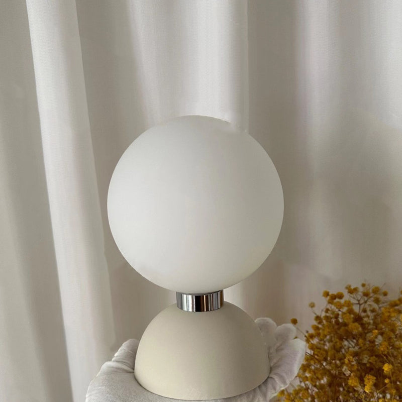 Luz de techo semi-empotrada de 1 luz de vidrio de hierro en forma de orbe redondo con frijol mágico nórdico contemporáneo para pasillo 