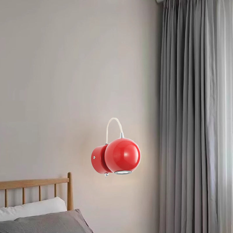 現代的な北欧の磁気ラウンドオーブ鉄LEDウォールスコンスランプ（寝室用） 