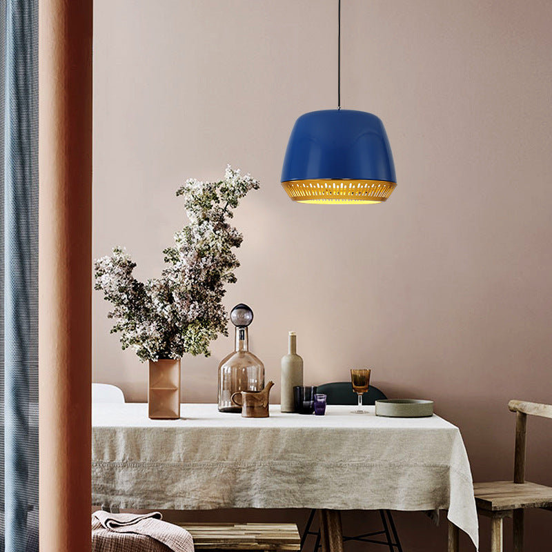 Zeitgenössische nordische runde Zylinder-Eisen 1-Licht-Pendelleuchte für das Esszimmer 