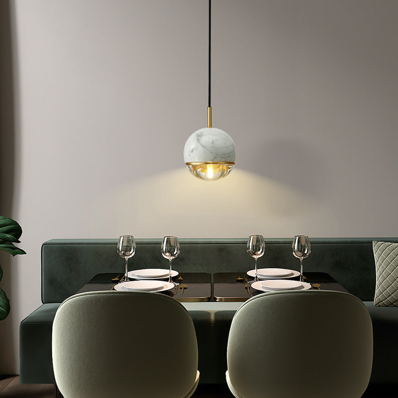 Suspension contemporaine scandinave ronde en cuivre et verre marbré à 1 lumière pour chambre 