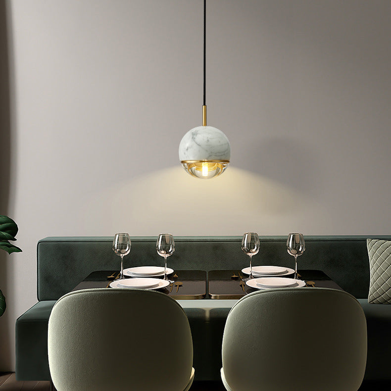 Suspension contemporaine scandinave ronde en cuivre et verre marbré à 1 lumière pour chambre 