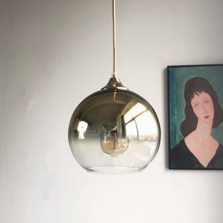 Zeitgenössisches nordisches rundes Kugel-Eisen-Glas 1-Licht-Pendelleuchte für das Schlafzimmer 