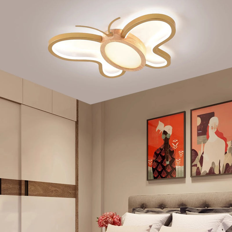 Luz de techo LED empotrada de forma de mariposa de hardware acrílico y madera de caucho para dormitorio para niños creativos contemporáneos 
