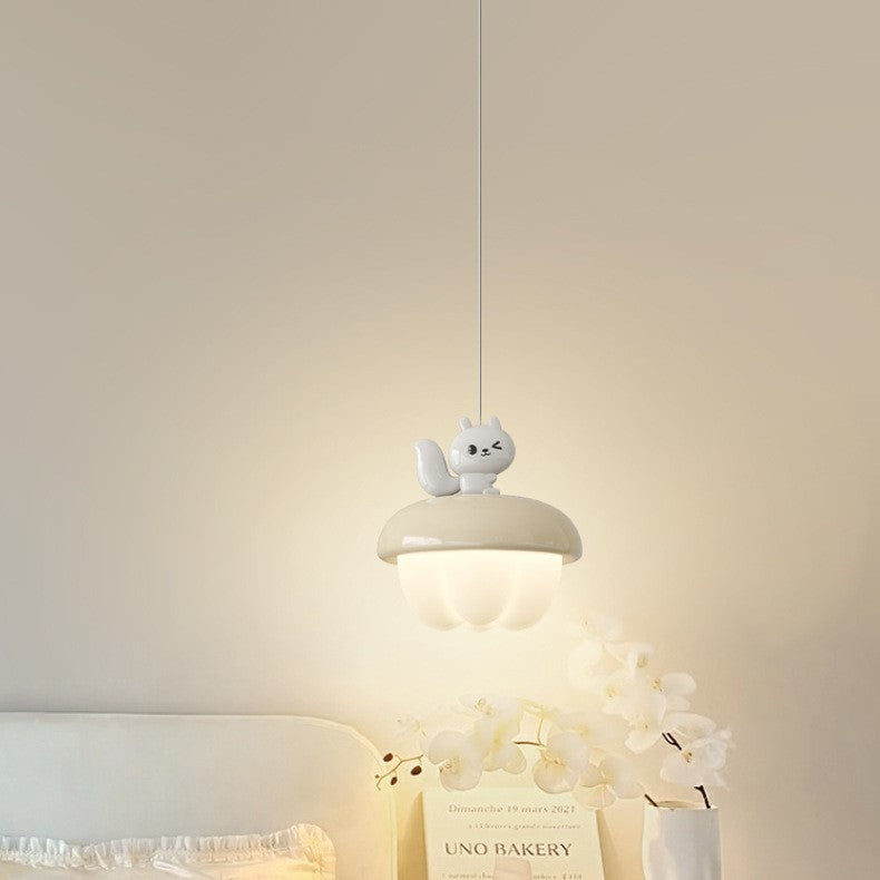 Contemporary Scandinavian Pinecone Shape Round PE Iron LED Pendant Light For Bedroom