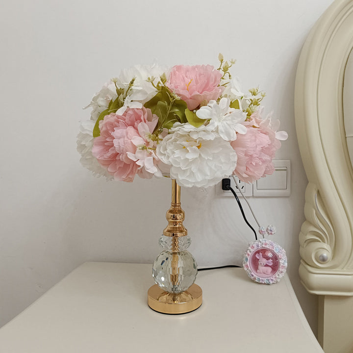 Moderne Art Deco Runde Metall Rose Kristall Stoff 1-Licht Tischlampe für das Schlafzimmer 