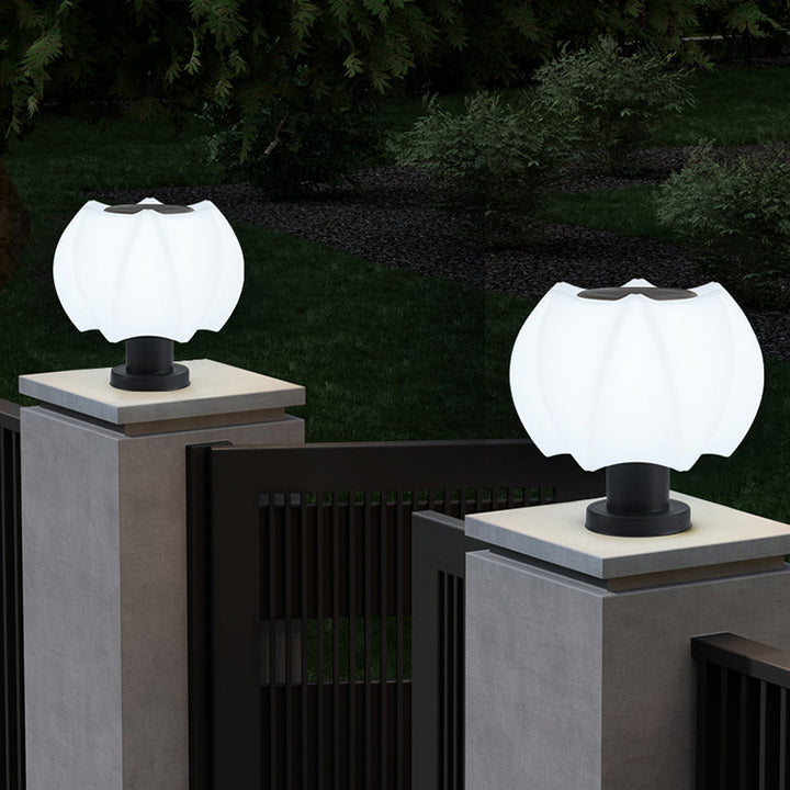 Moderne minimalistische wasserdichte Lotus runde Zylinder PE 1-Licht Außenleuchte für Terrasse 