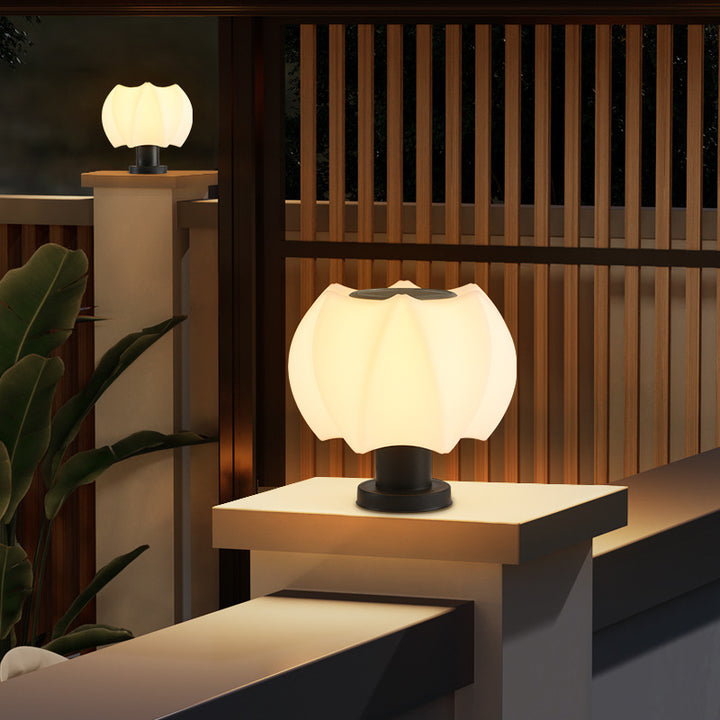 Moderne minimalistische wasserdichte Lotus runde Zylinder PE 1-Licht Außenleuchte für Terrasse 