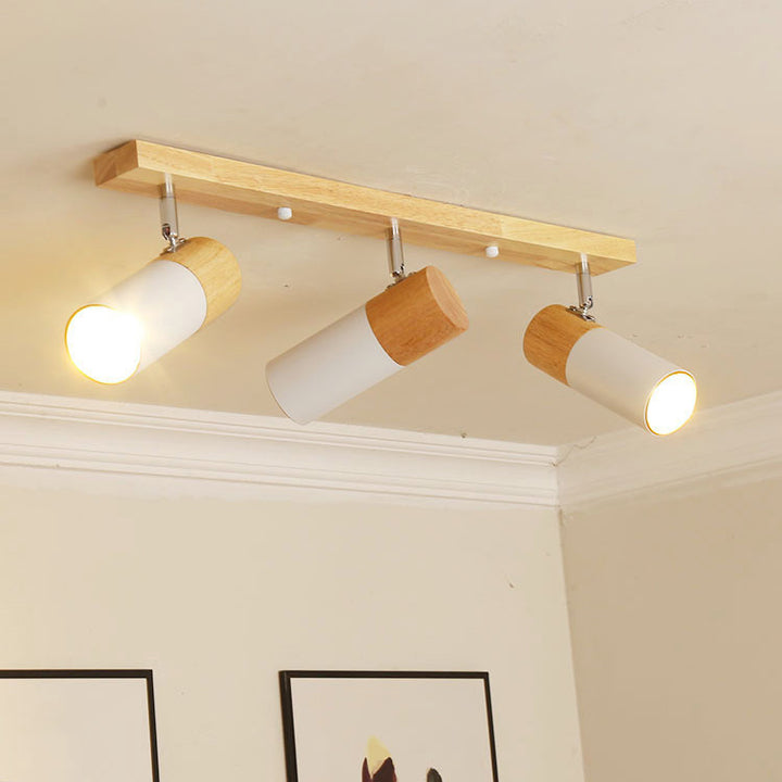 Zeitgenössisches nordisches verstellbares lineares Zylinderholz-Aluminium-Spotlight 3-Licht-Deckenleuchte für das Schlafzimmer 