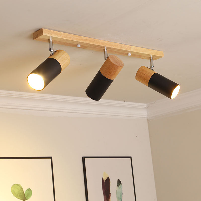 Zeitgenössisches nordisches verstellbares lineares Zylinderholz-Aluminium-Spotlight 3-Licht-Deckenleuchte für das Schlafzimmer 