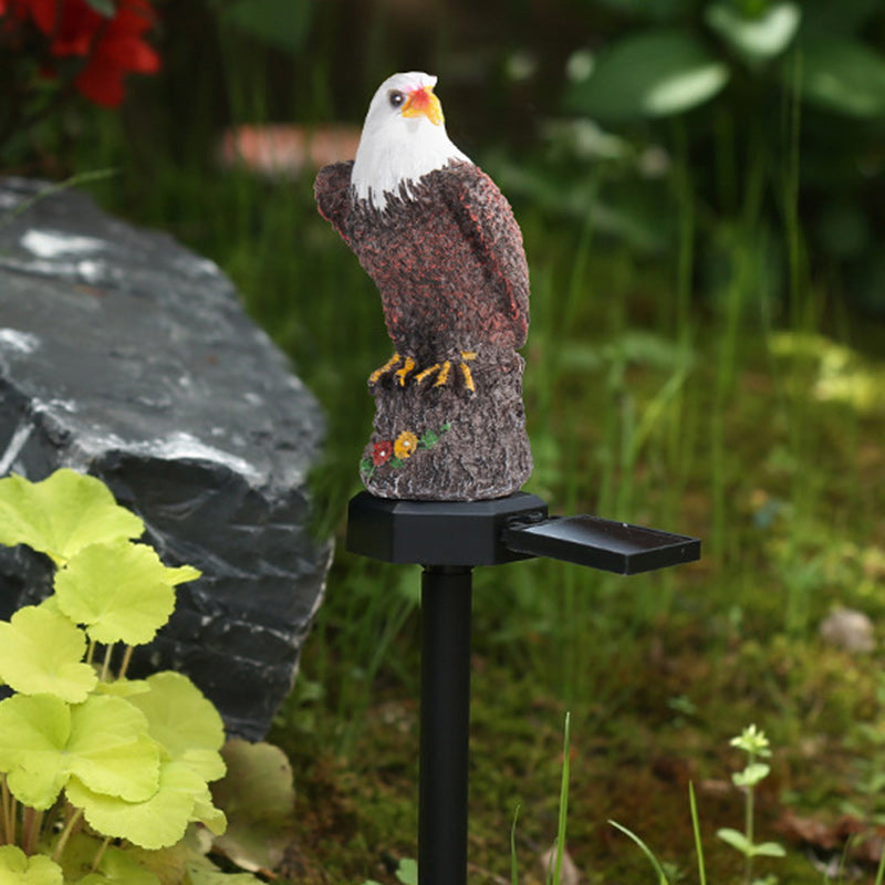 Contemporary Creative Solar Waterproof Eagle Shape PP Resin LED Outdoor Light For Outdoor