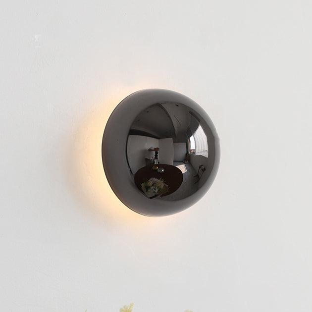 مصباح حائط LED من الفولاذ المقاوم للصدأ بتصميم حديث وبسيط على شكل نيزك دائري شبه دائري لغرفة النوم 