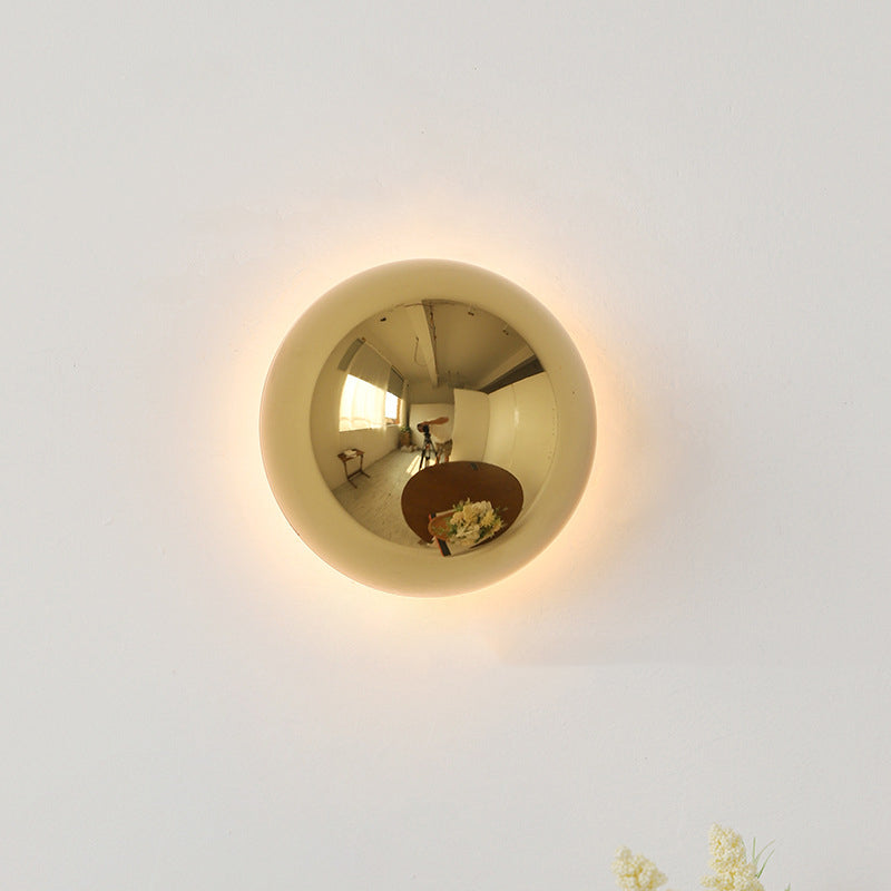 مصباح حائط LED من الفولاذ المقاوم للصدأ بتصميم حديث وبسيط على شكل نيزك دائري شبه دائري لغرفة النوم 