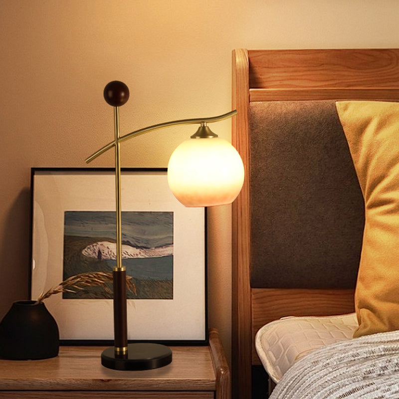 Lampe de table contemporaine nordique à cône plissé rond en bois de caoutchouc, marbre, cuivre, verre et PVC à 1 lumière pour chambre à coucher 