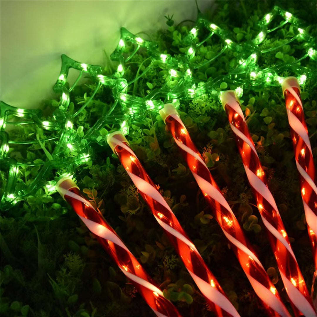Luz LED para exteriores de forma de árbol de Navidad impermeable solar creativa contemporánea de plástico para patio 