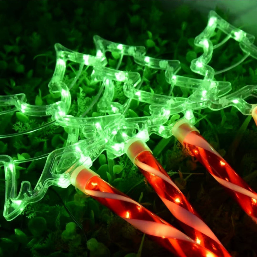 Luz LED para exteriores de forma de árbol de Navidad impermeable solar creativa contemporánea de plástico para patio 