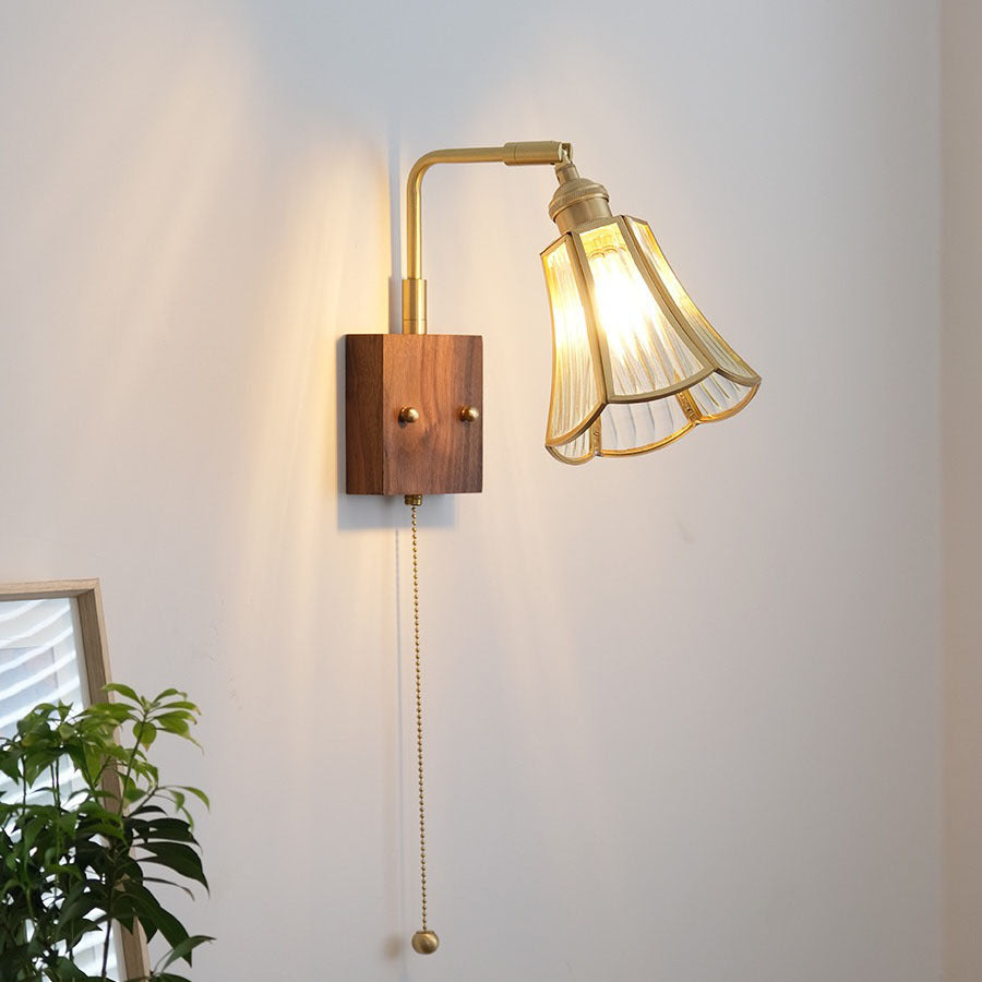 Traditional Japanese Horn Trapezoidal Prism Copper Glass 1-Light Wall Sconce Lamp For Bedroom