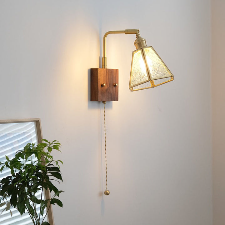 Traditional Japanese Horn Trapezoidal Prism Copper Glass 1-Light Wall Sconce Lamp For Bedroom