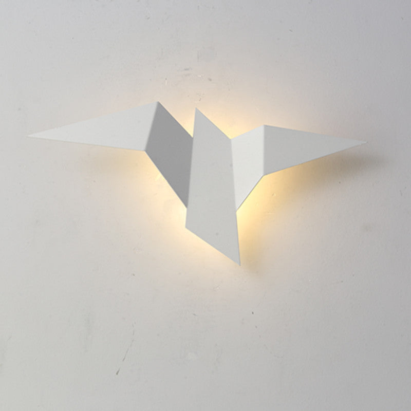 Contemporary Creative Flying Bird Shape Iron LED Wall Sconce Lamp For Bedroom