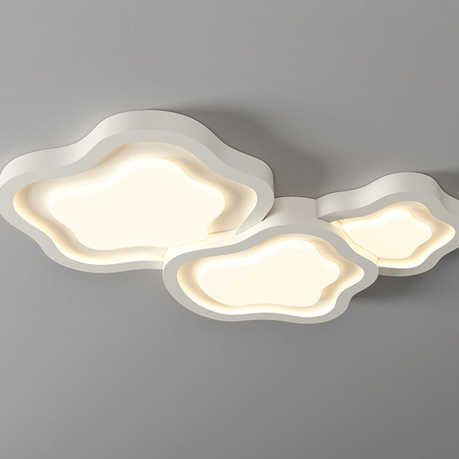 Contemporary Nordic Cloud Shape Iron Acrylic LED Flush Mount Ceiling Light For Bedroom