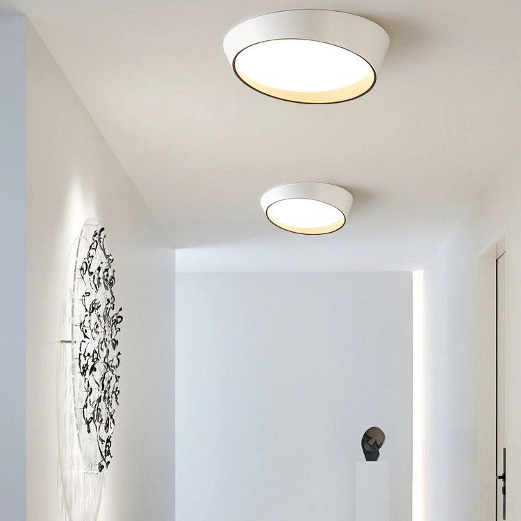 Plafonnier LED en acrylique et fer rond minimaliste moderne pour chambre 