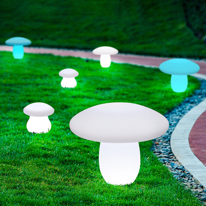 Zeitgenössische kreative solarbetriebene wasserdichte Pilzform PE LED Außenleuchte für die Terrasse 